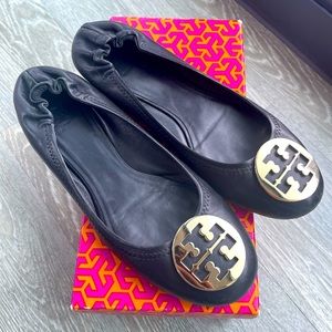 Tory Burch leather ballet flat